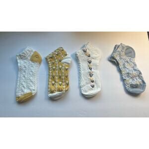 NEW Bundle of 4 Yellow White Blue Embroidered Floral Breathable Ankle Socks M/L